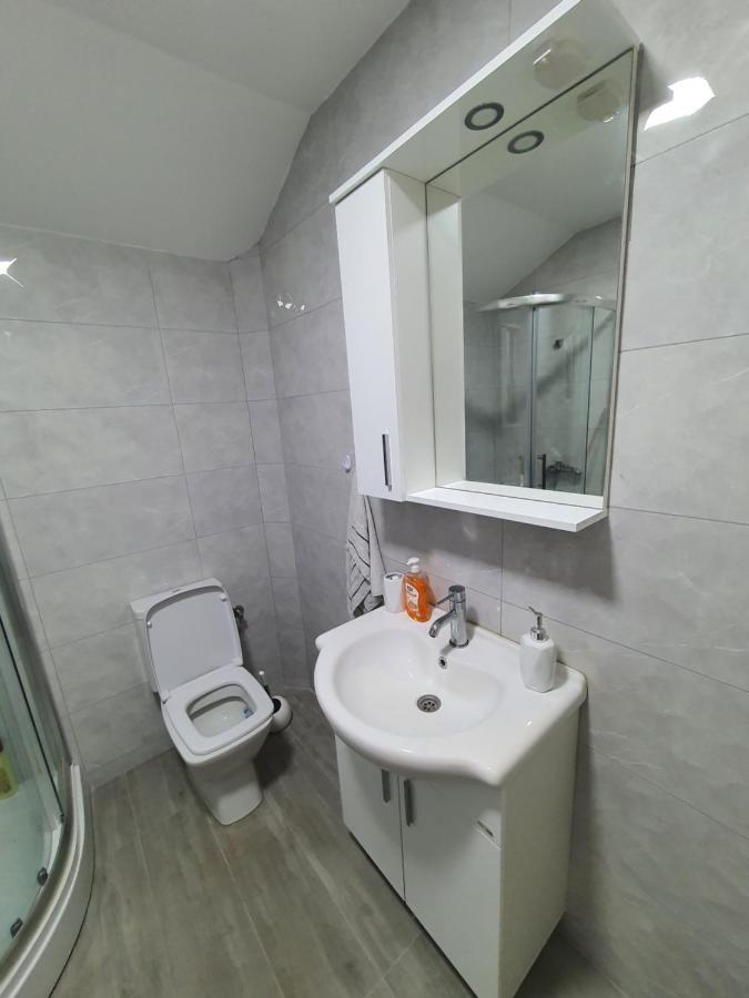 Apartman Tolosi 2 포드고리차 외부 사진